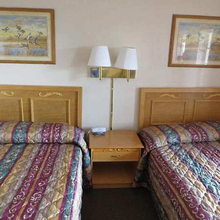 Pine Crest Motor Lodge Holly Springs Dış mekan fotoğraf